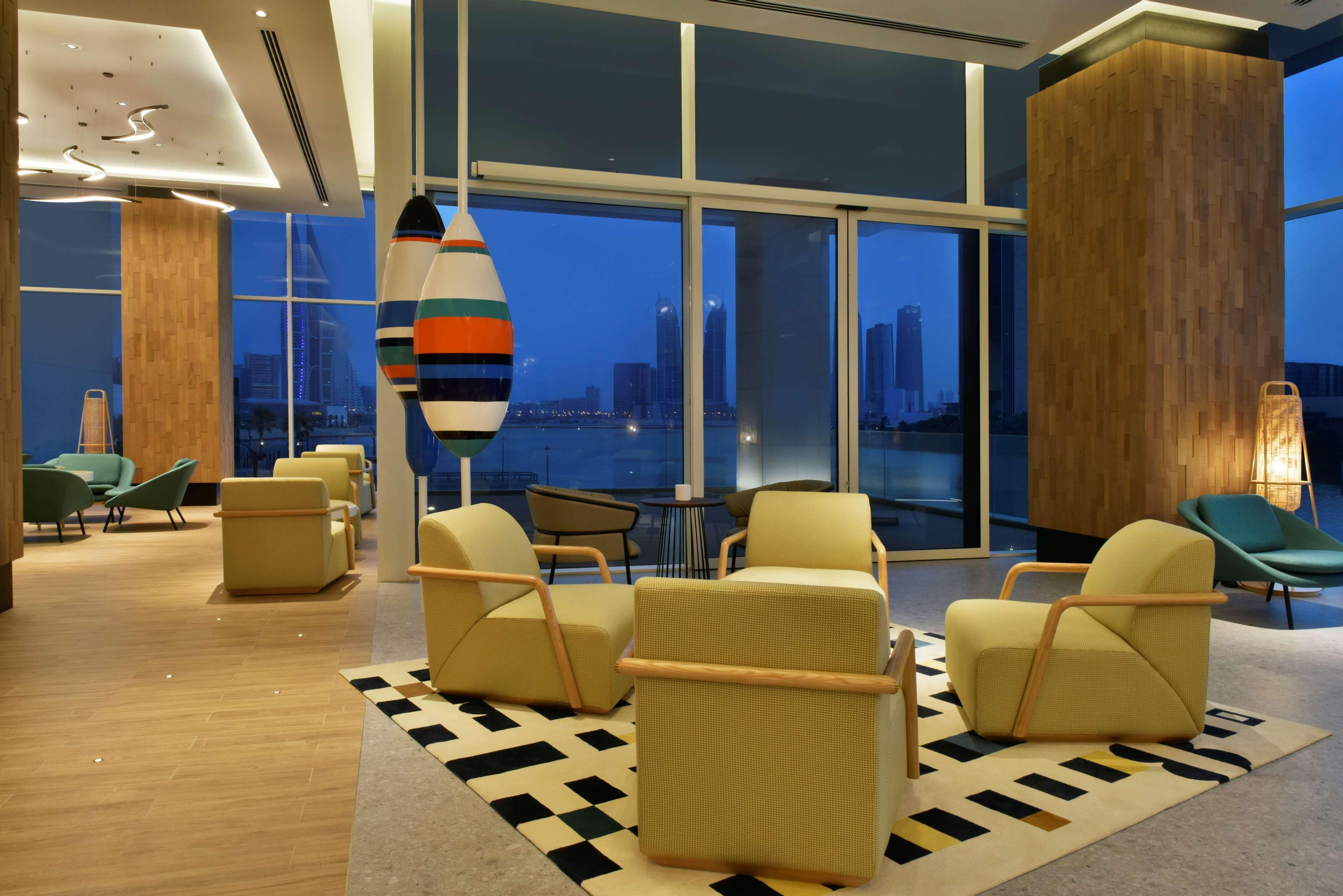 Hilton Garden Bahrain Bay 4*