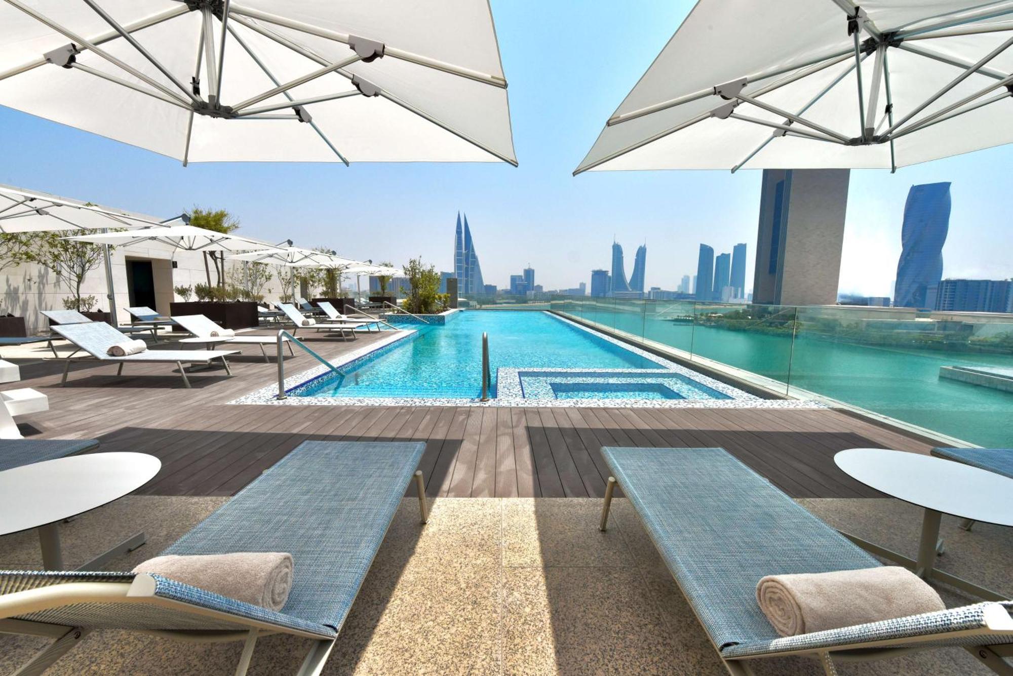 Hilton Garden Bahrain Bay 4* Manama