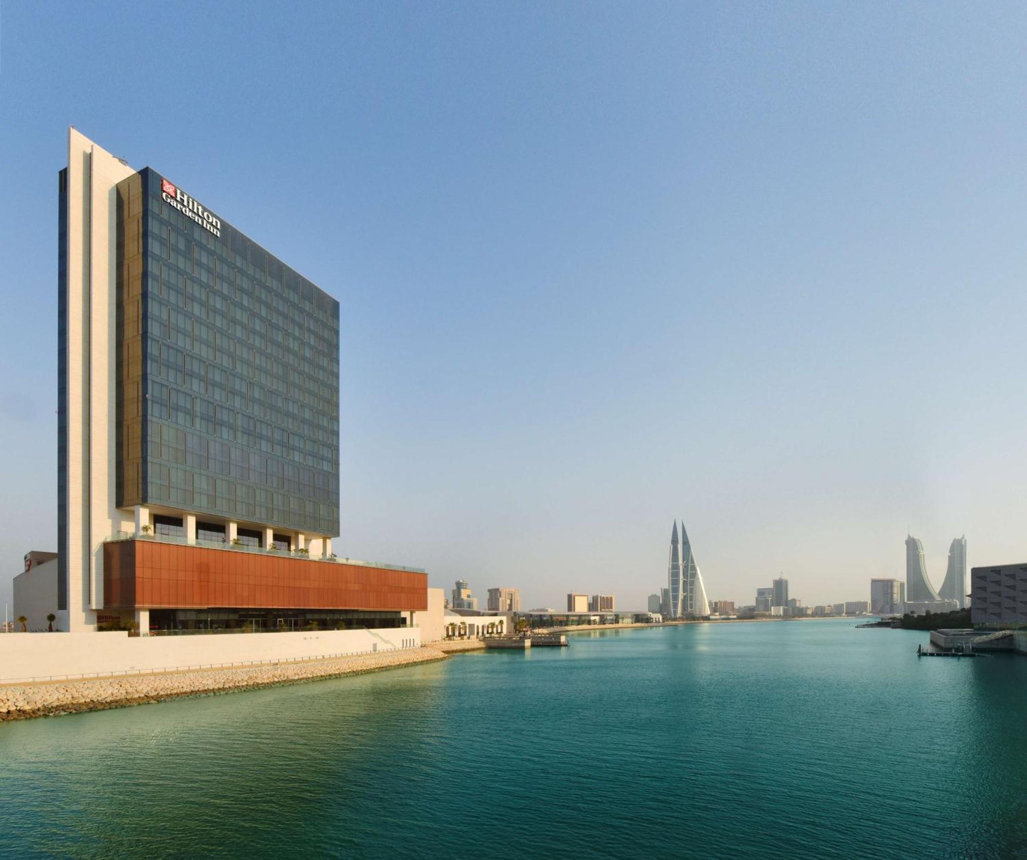 Hilton Garden Bahrain Bay Отель