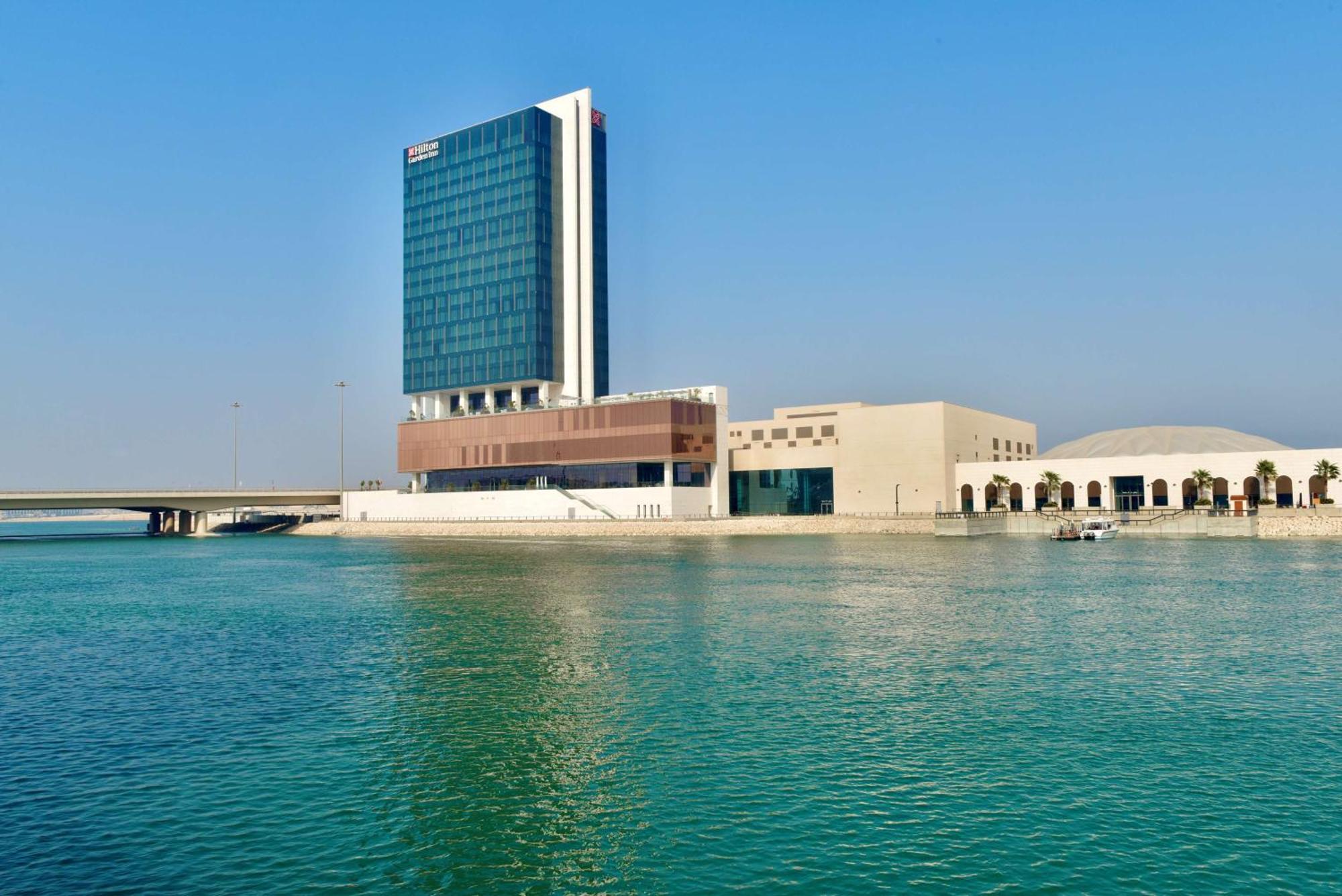 Hilton Garden Bahrain Bay 4*